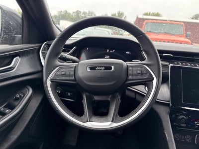 2025 Jeep Grand Cherokee Altitude 4x4