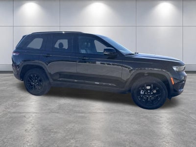 2025 Jeep Grand Cherokee Altitude 4x4