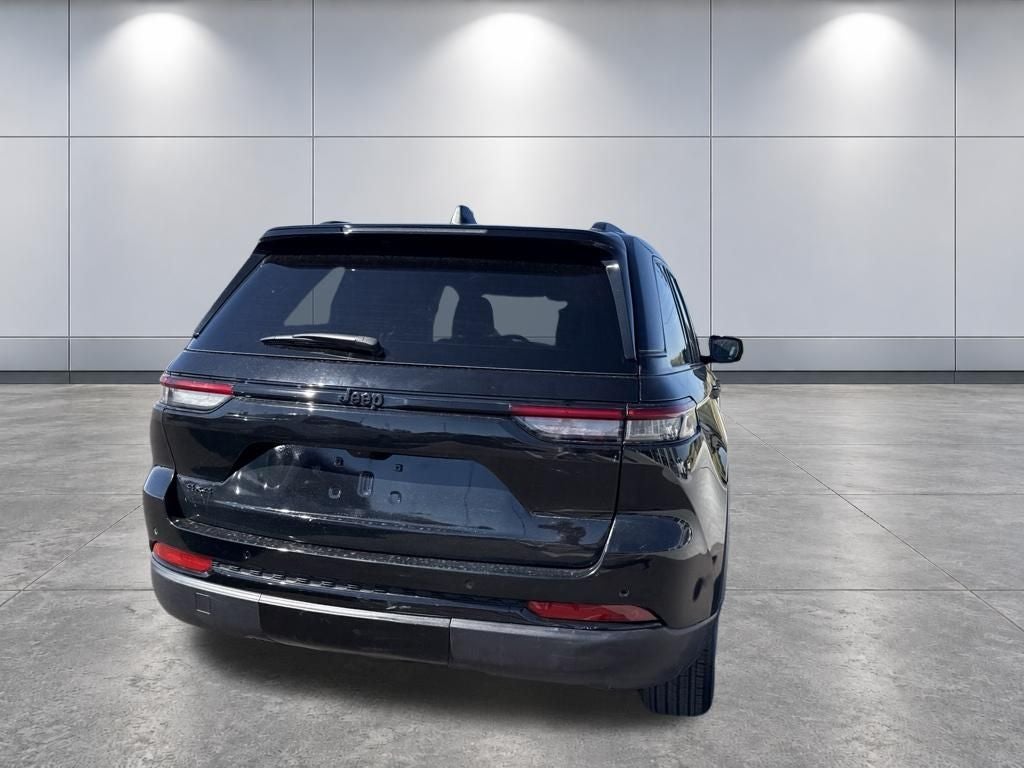 2025 Jeep Grand Cherokee Altitude 4x4