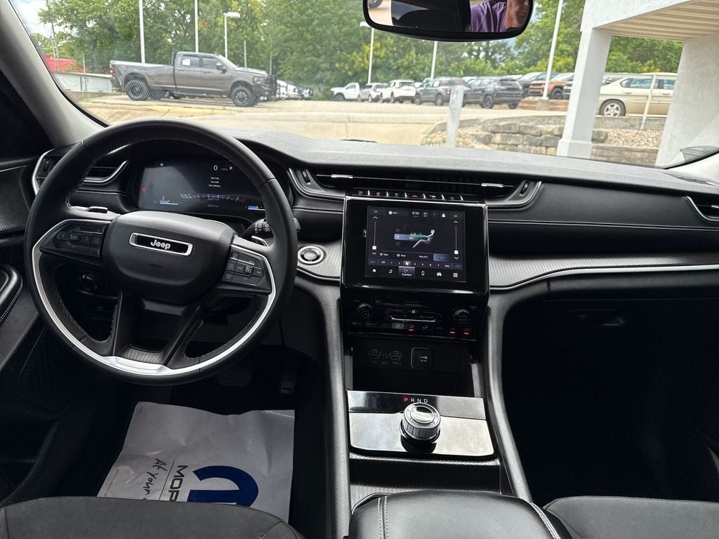 2024 Jeep Grand Cherokee Laredo