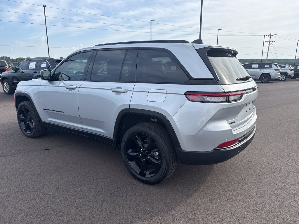 2025 Jeep Grand Cherokee Limited 4x4
