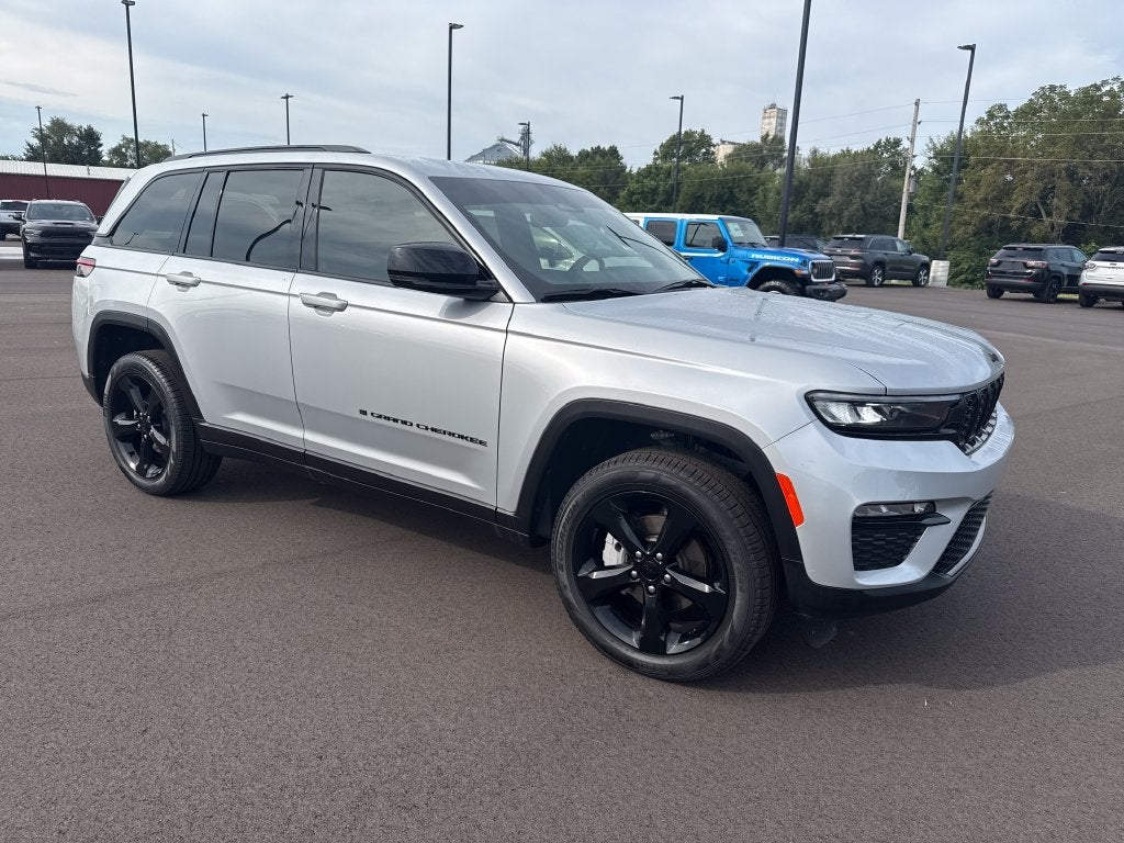 2025 Jeep Grand Cherokee Limited 4x4