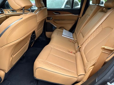 2022 Jeep Grand Cherokee Summit