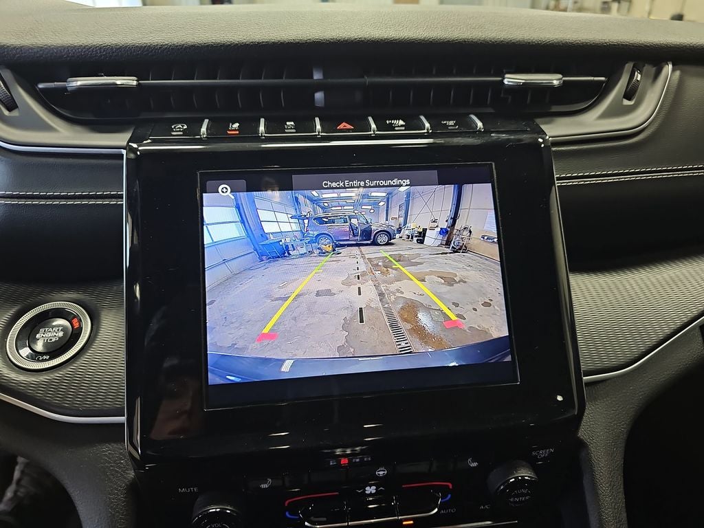 2024 Jeep Grand Cherokee L Altitude 4x4