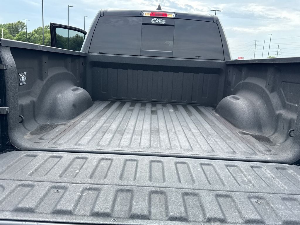 2024 RAM 1500 Tradesman Crew Cab 4x4 5'7' Box