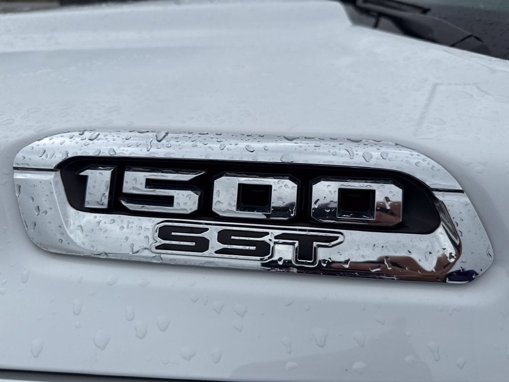 2025 RAM 1500 Big Horn Crew Cab 4x4 5'7' Box