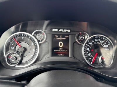 2023 RAM 1500 Big Horn Crew Cab 4x4 5'7' Box
