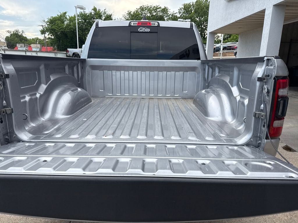 2021 RAM 1500 Laramie Crew Cab 4x4 5'7' Box