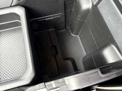 2021 RAM 1500 Laramie Crew Cab 4x4 5'7' Box