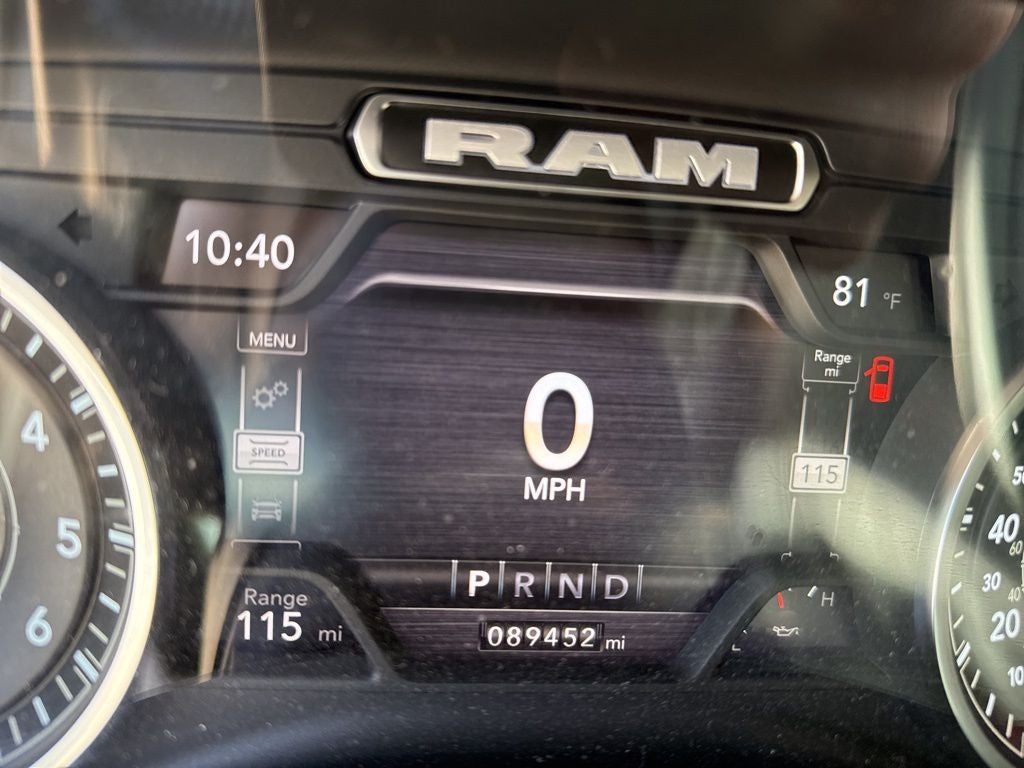 2022 RAM 1500 Laramie Crew Cab 4x4 5'7' Box