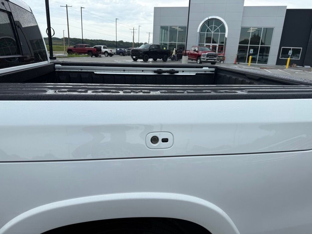 2019 RAM 1500 Longhorn Crew Cab 4x4 5'7' Box