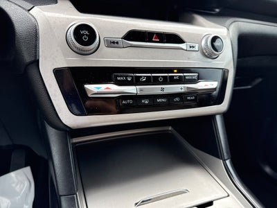 2023 Ford Explorer Base