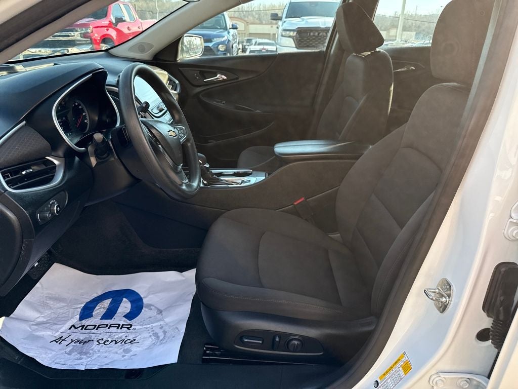 2024 Chevrolet Malibu FWD 1LT