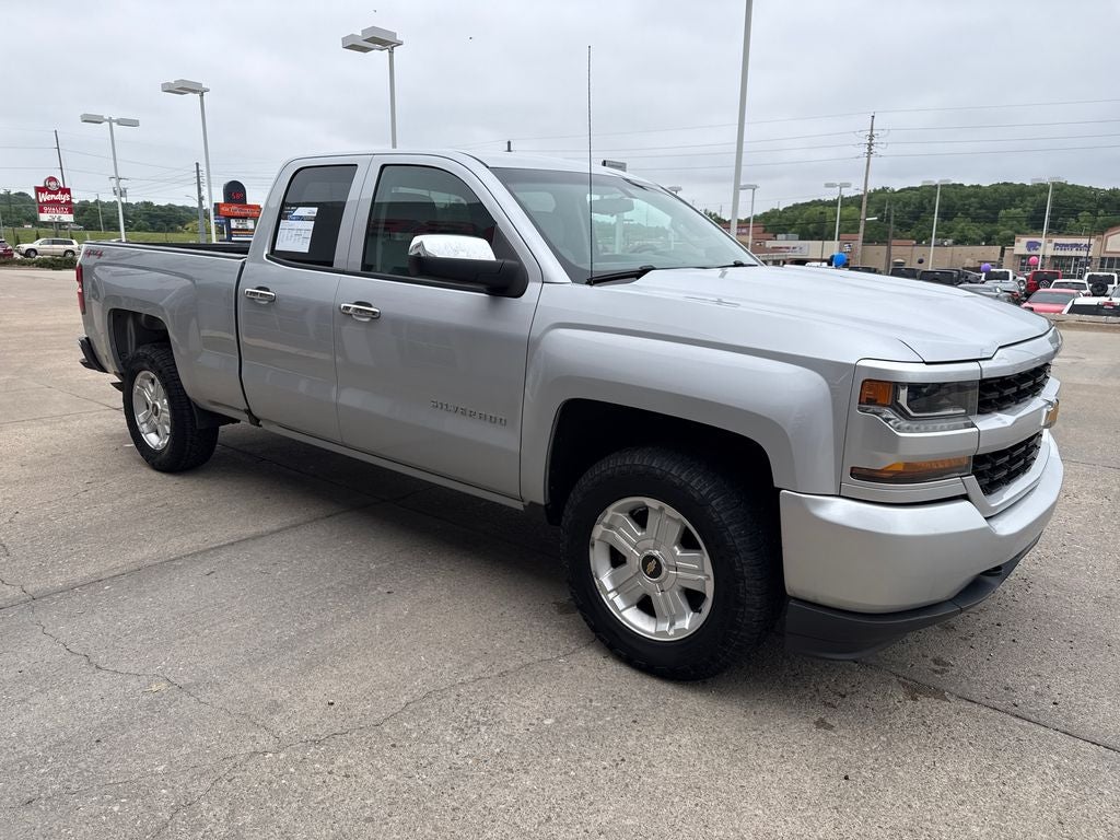 2017 Chevrolet Silverado 1500 Custom