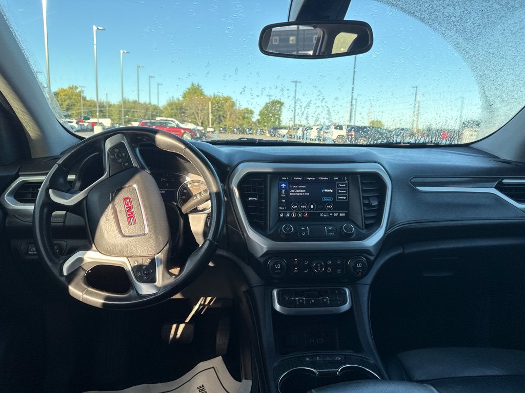 2023 GMC Acadia AWD SLT