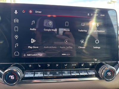 2023 GMC Canyon 4WD Crew Cab Short Box Denali