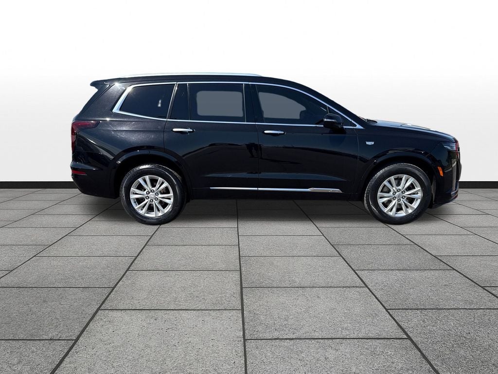2023 Cadillac XT6 Luxury