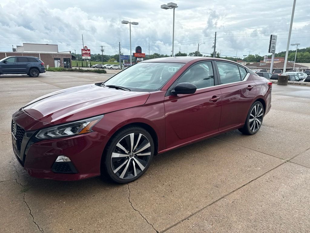 2021 Nissan Altima SR FWD