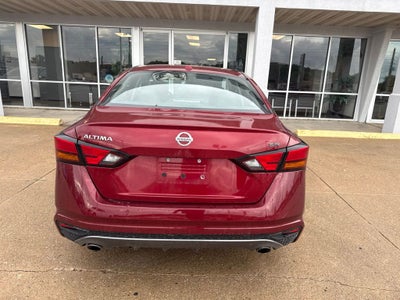 2021 Nissan Altima SR FWD