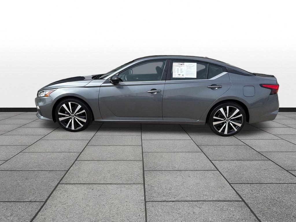 2021 Nissan Altima SR FWD