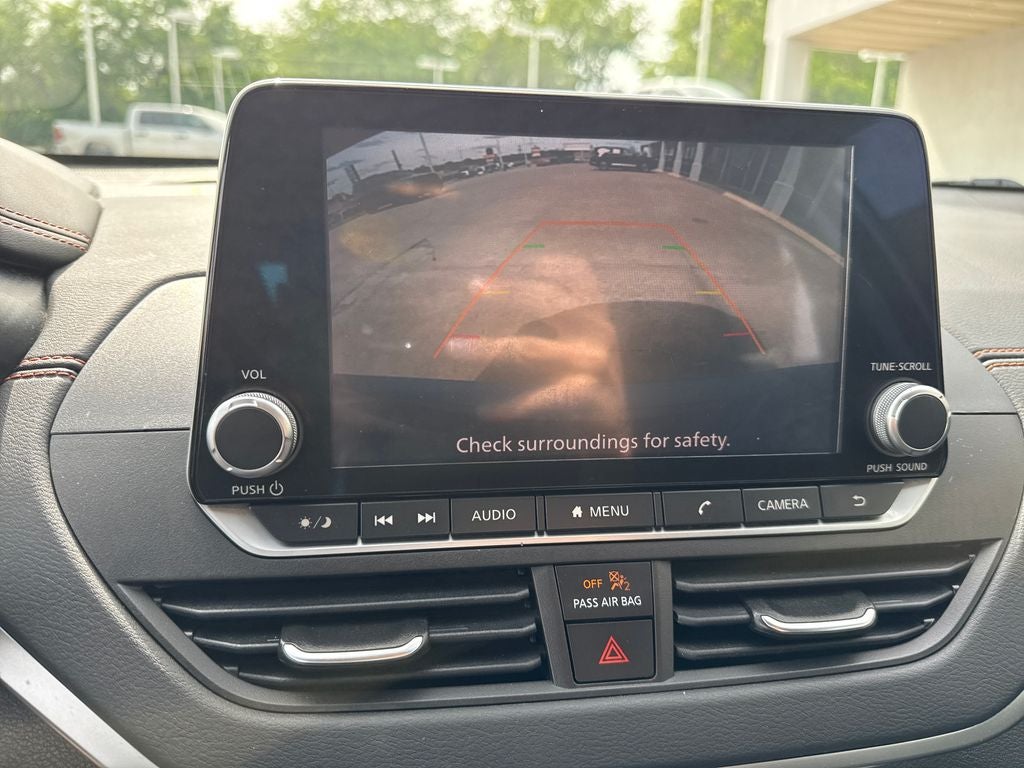 2021 Nissan Altima SR FWD
