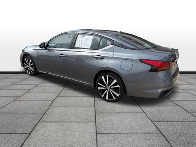 2021 Nissan Altima SR FWD