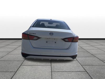 2025 Nissan Altima SV FWD