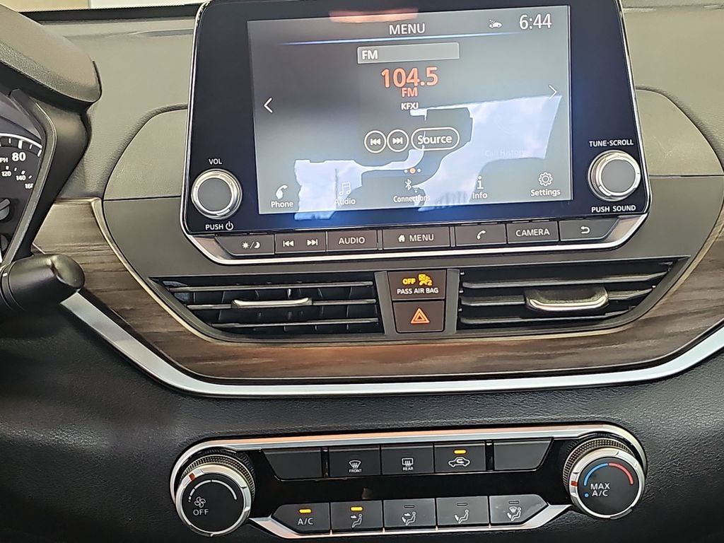 2025 Nissan Altima SV FWD