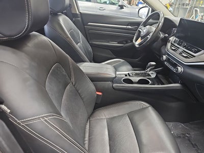 2023 Nissan Altima SL FWD