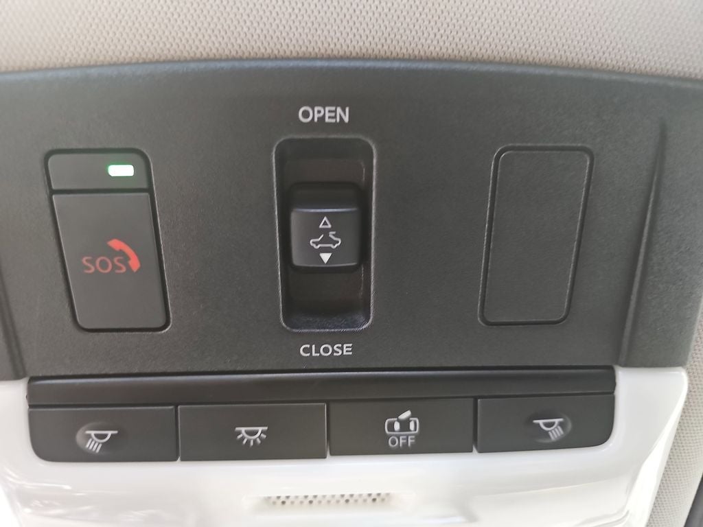 2023 Nissan Altima SL FWD