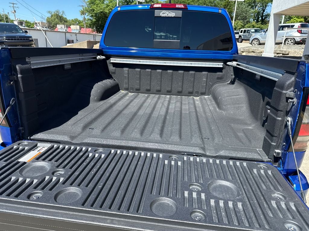 2024 Nissan Frontier Crew Cab PRO-4X 4x4
