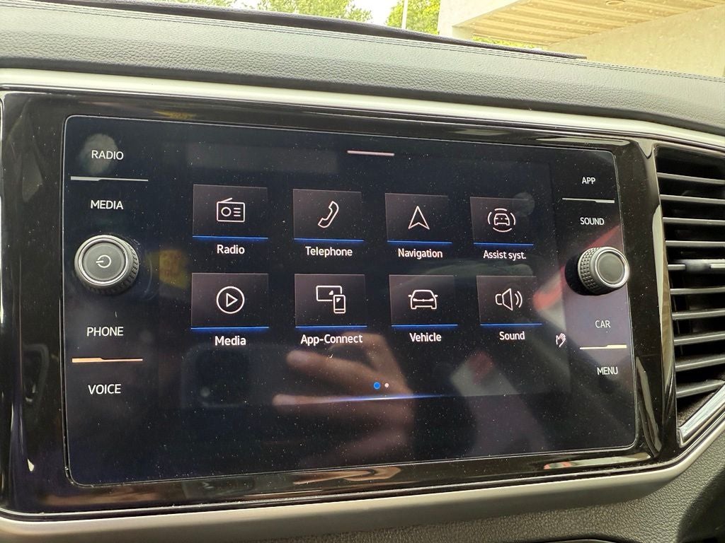 2022 Volkswagen Atlas 3.6L V6 SE w/Technology