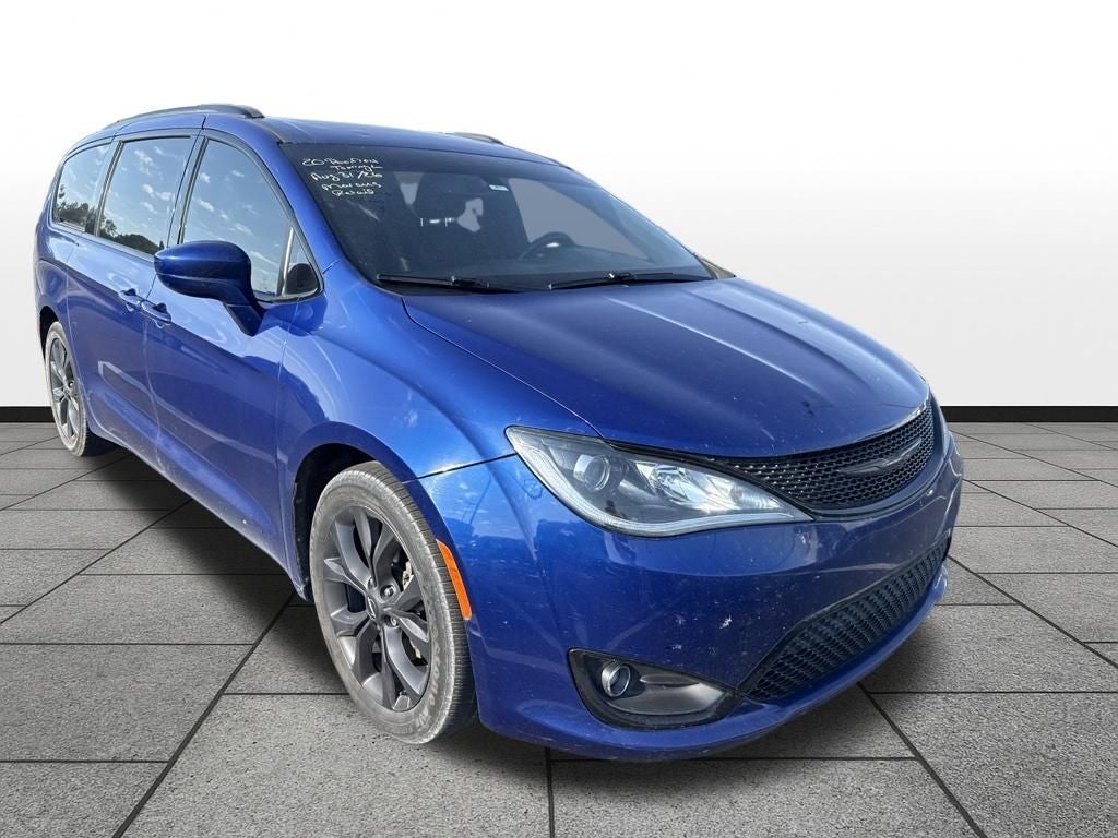 2020 Chrysler Pacifica Touring L Plus