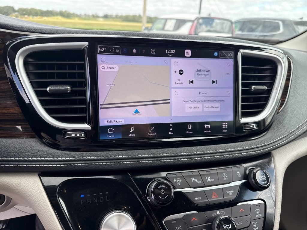 2024 Chrysler Pacifica Limited