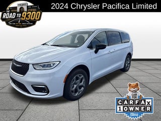 2024 Chrysler Pacifica Limited AWD