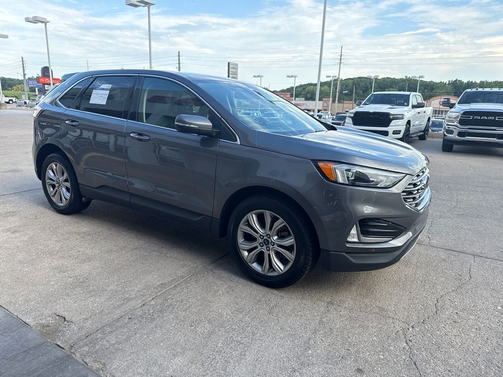 2022 Ford Edge Titanium