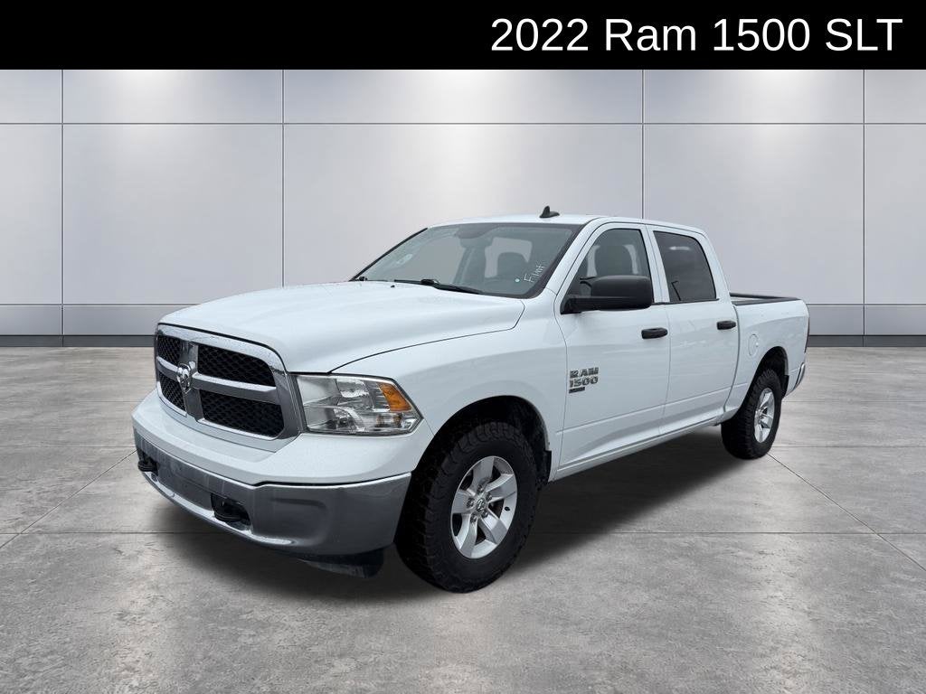 2022 RAM 1500 Classic SLT Crew Cab 4x4 5'7' Box