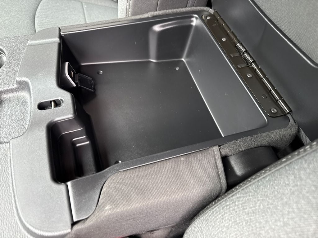 2024 RAM 2500 Tradesman Crew Cab 4x4 6'4' Box