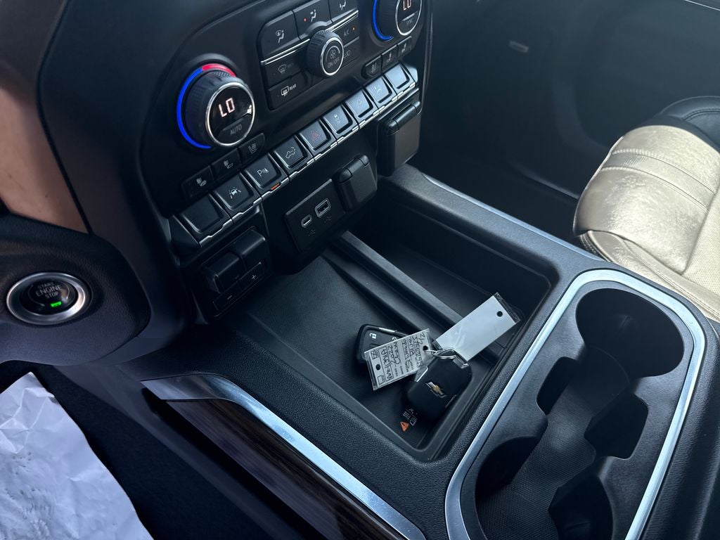 2022 Chevrolet Silverado 1500 LTD 4WD Crew Cab Short Bed High Country