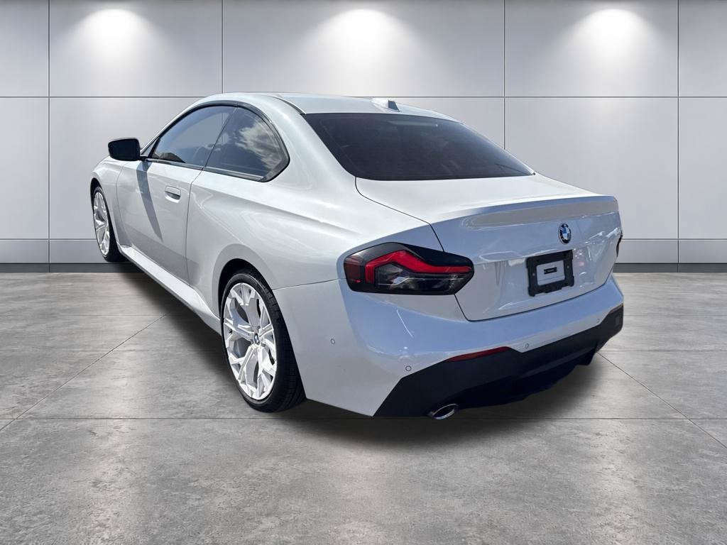 2026 BMW 230i xDrive