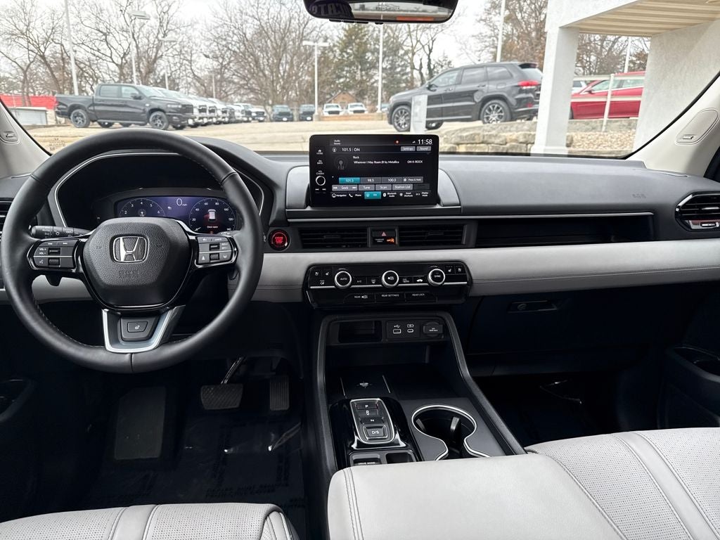 2025 Honda Pilot Elite