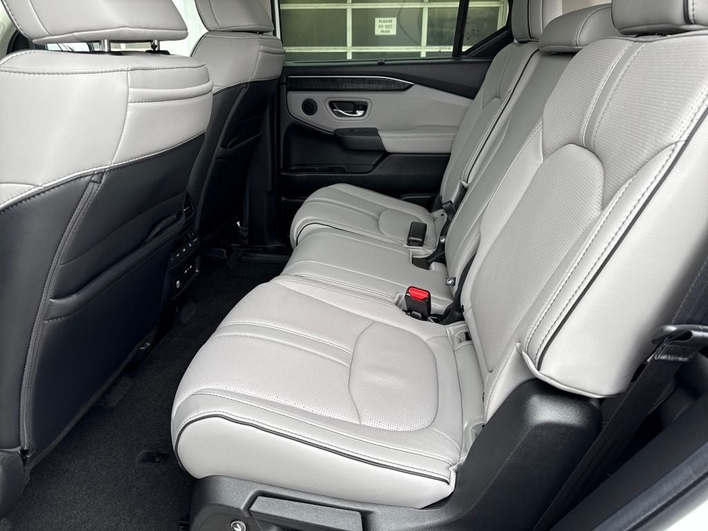 2025 Honda Pilot Elite