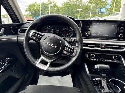 2022 Kia K5 LXS