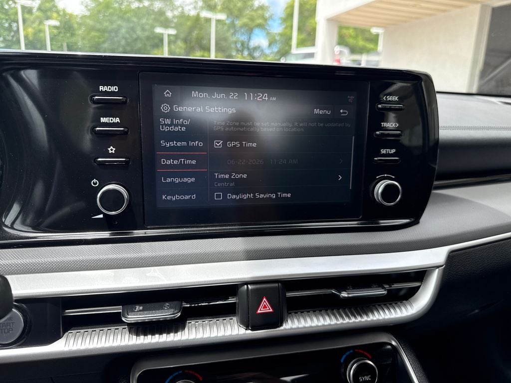 2022 Kia K5 LXS