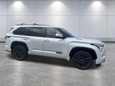2025 Toyota Sequoia Platinum