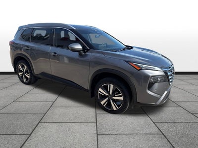 2024 Nissan Rogue SL