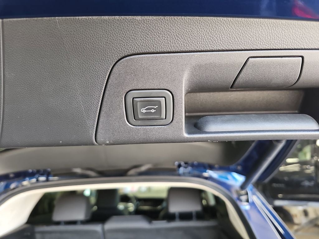 2023 Buick Envision Essence FWD
