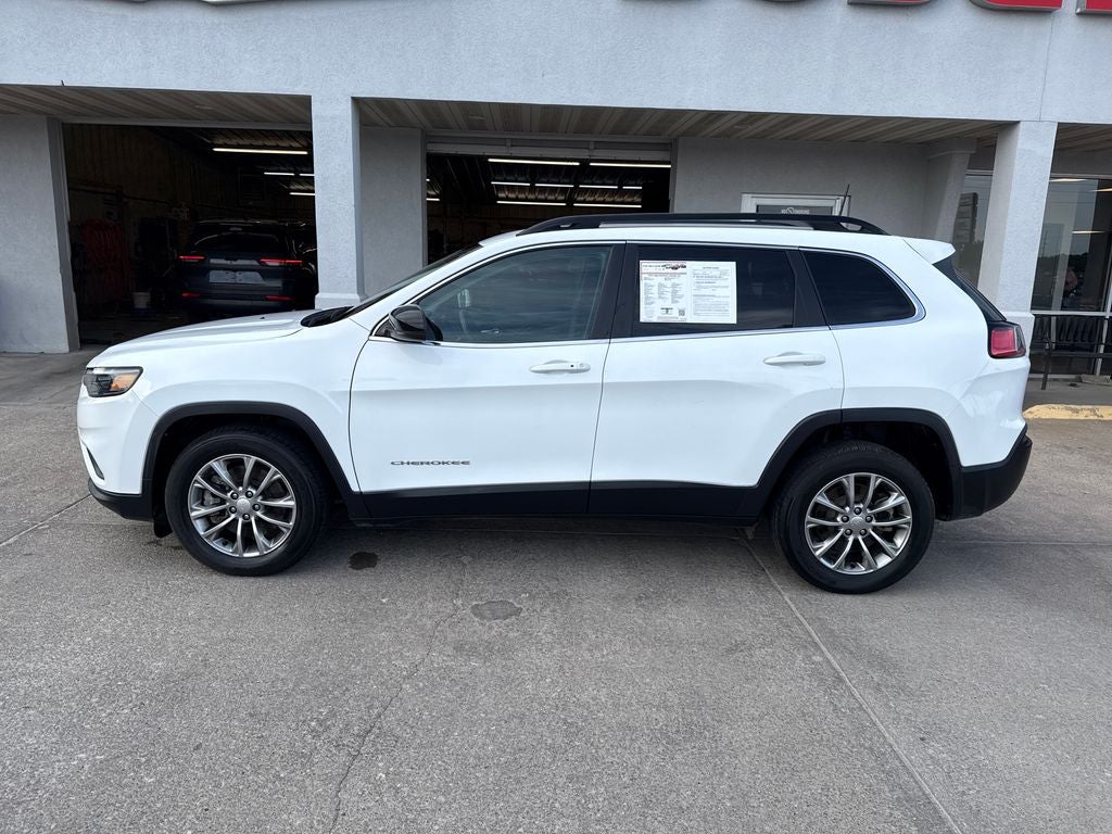2022 Jeep Cherokee Latitude Lux
