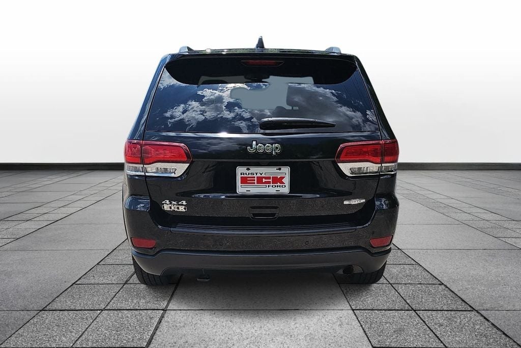 2020 Jeep Grand Cherokee Laredo