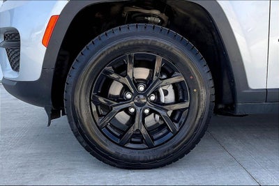 2024 Jeep Grand Cherokee Altitude